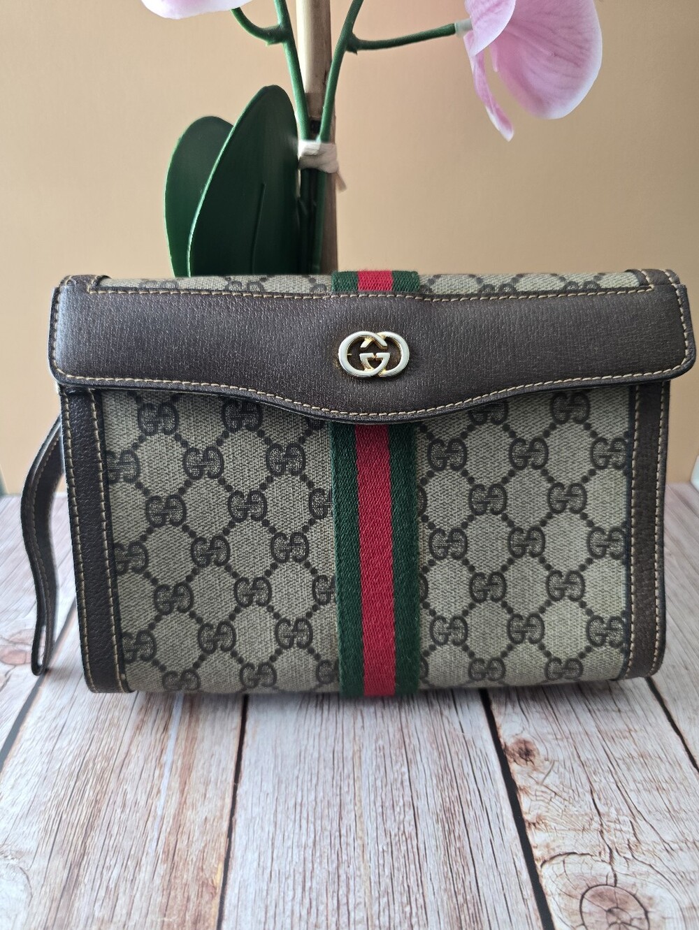 Gucci Vinrage Sherry Brown GG Canvas Web Stripe Clutch